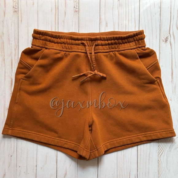 Lululemon Loungeful High-Rise Short 4" Butternut Brown Size 4 - Picture 6 of 10